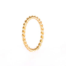 Load image into Gallery viewer, Memoire Twisted Ring - Yellow Gold Plated