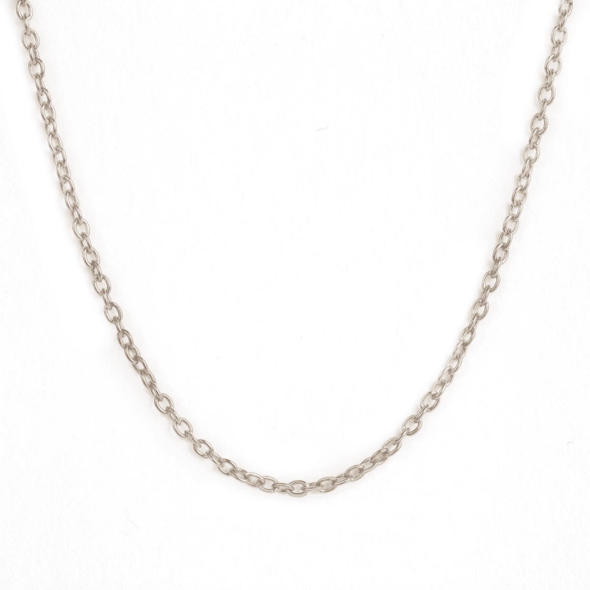 White online silver necklace