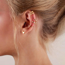 Load image into Gallery viewer, Hammered Single Ear Cuff
