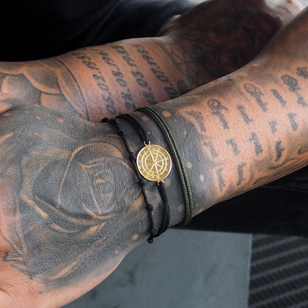 Compass Man Armband