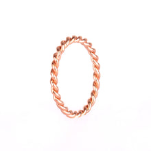 Load image into Gallery viewer, Memoire Twisted Ring - Rose Gold Plated
