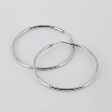 Lade das Bild in den Galerie-Viewer, Wish Ring Earrings - EARRINGS - [variant.title]- Borboleta
